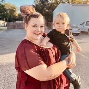 Meet your Posher, Jade